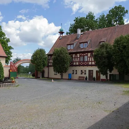 Guest house Stekruv Mlyn 3*